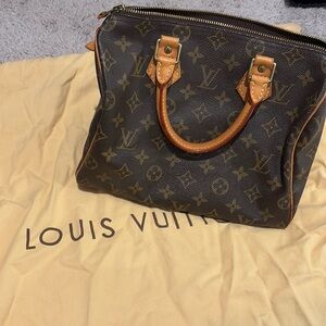 Vintage Louis Vuitton speedy 25
